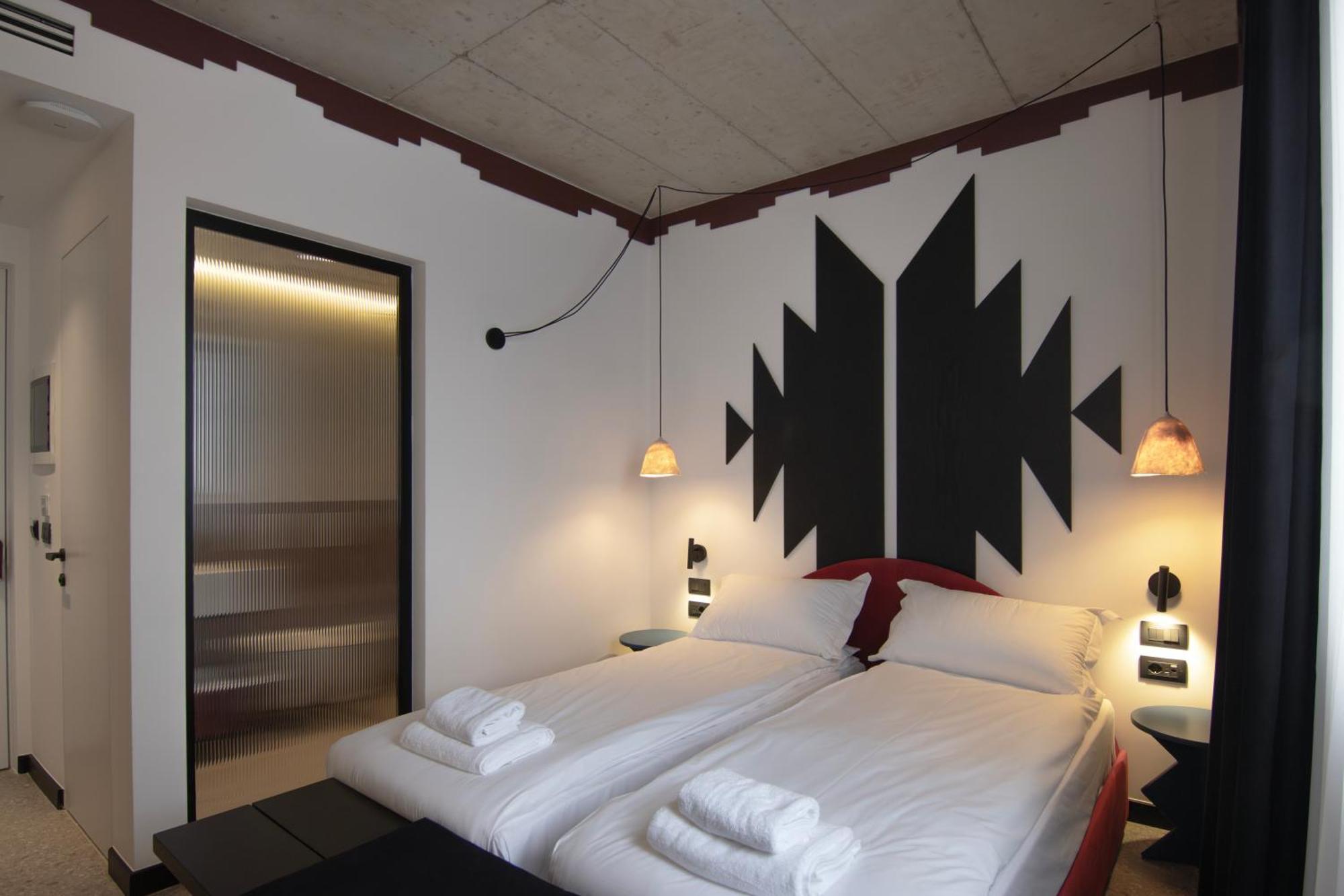 Hotel Bazaar Tirana